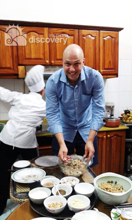 Cooking half-day tour in Hanoi with Chef Mai