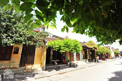A sunny day in Hoi an Ancient Town - hoi an day tour