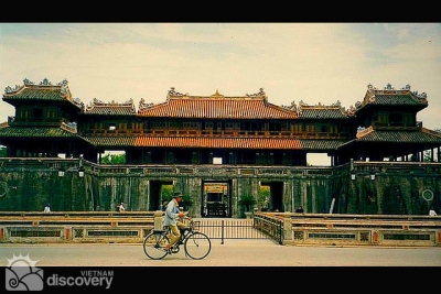 Facade of Forbiden City in Hue - Hue City Tours