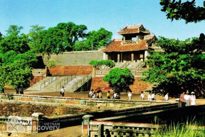 Hue Palace - Hue travel