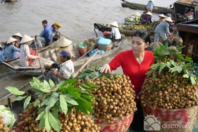 Cai Be Floating Market - Mekong River Tours