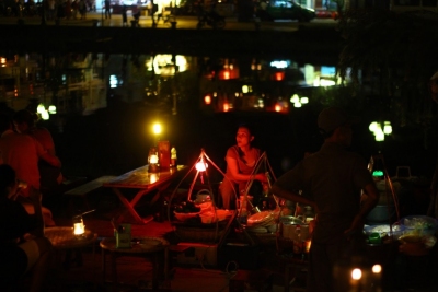 Cao Lau Street food in Hoi An - Hoi An tour