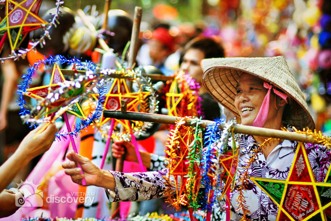 Half-day Hanoi city tour in Mid-Autumn Festival