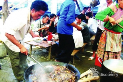 Cooking Thang Co in Sapa - Vietnam Northern tour