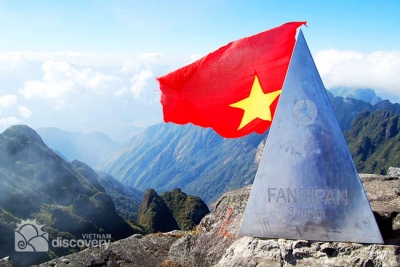 Conquering Fansipan in Sapa - Vietnam Northwest Tours