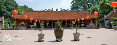 Court yard Temple of Literature - Hanoi city tour
