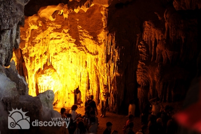 Sparkling scenery inside Sung Sot Cave in Halong Bay - Halong Tours from hanoi